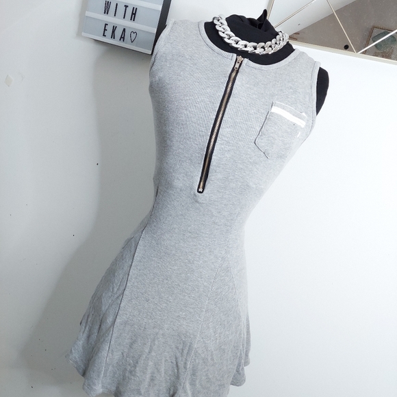 Grey sporty dress - Picture 7 of 13